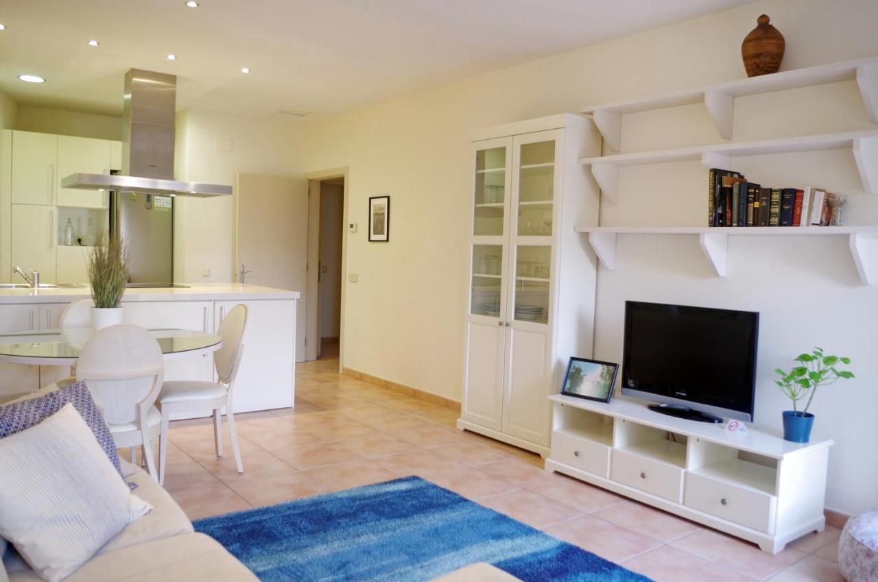 Apartament En Placa Nova 2, パラフルジェイ エクステリア 写真