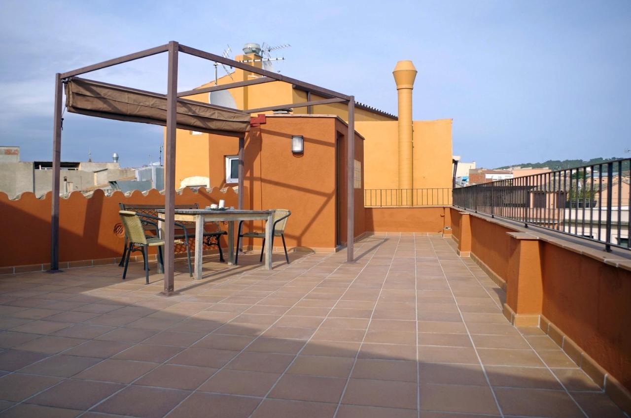 Apartament En Placa Nova 2, パラフルジェイ エクステリア 写真