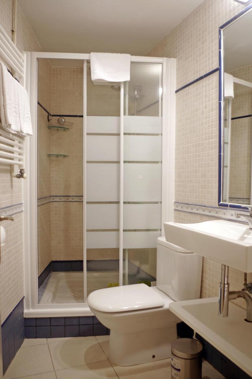 Apartament En Placa Nova 2, パラフルジェイ エクステリア 写真