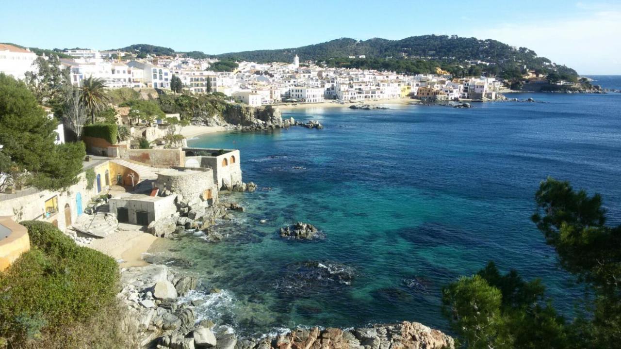 Apartament En Placa Nova 2, パラフルジェイ エクステリア 写真